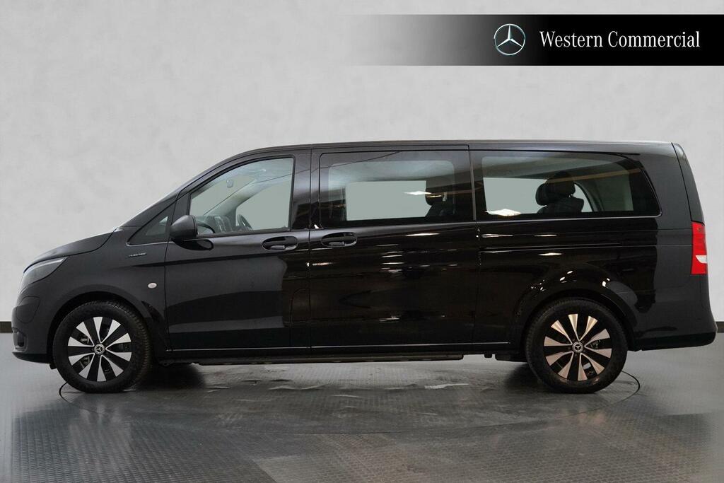 Mercedes-Benz eVito 100Kwh Premium Tourer Double Cab Black #3