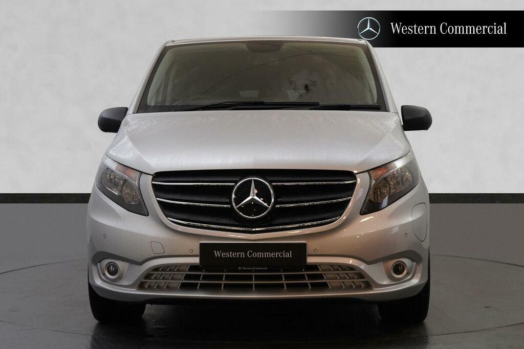 Mercedes-Benz eVito 100Kwh Premium Tourer Double Cab Silver #2