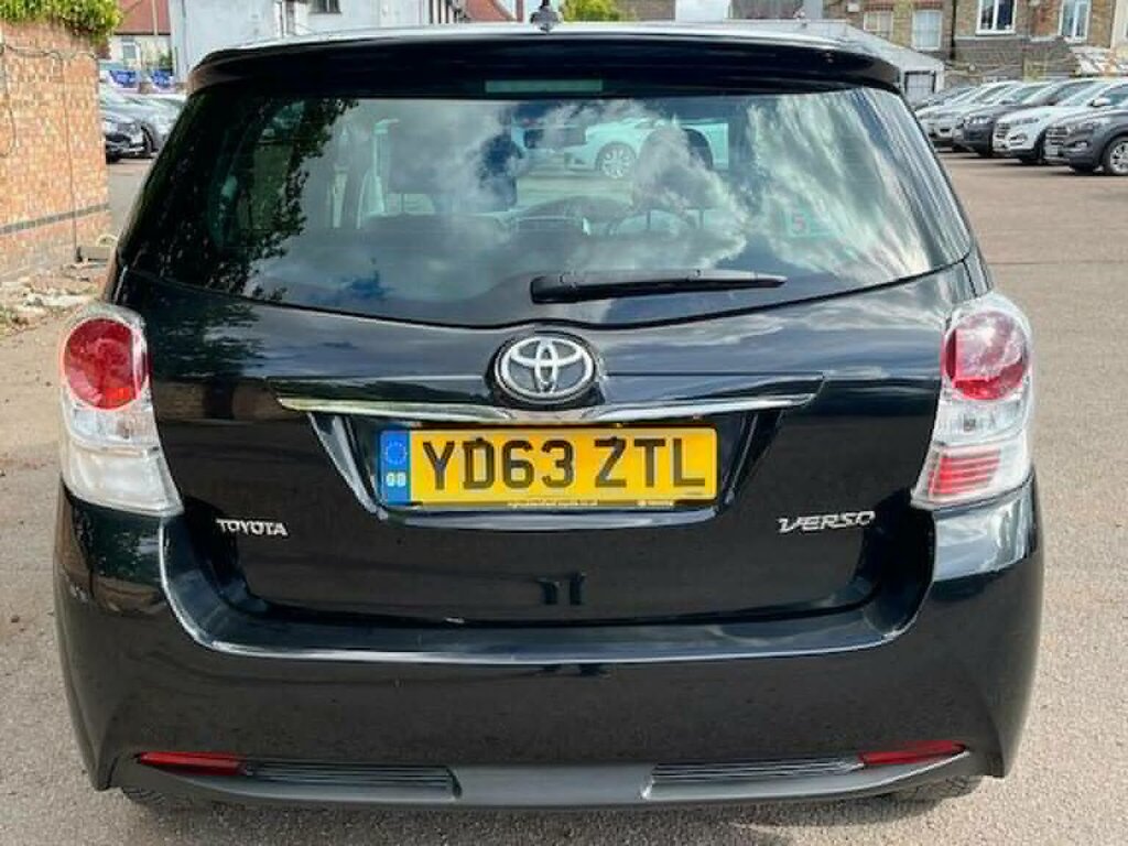 Toyota Verso Mpv 2.0 D-4d Icon Euro 5 201363 Black #6