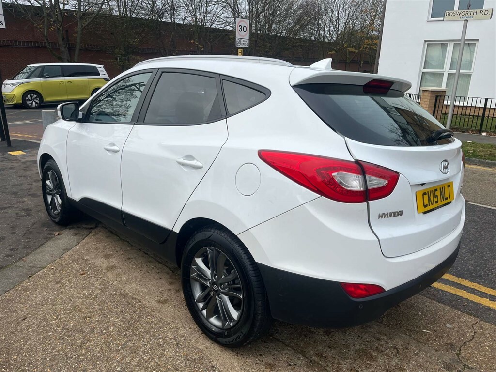 Hyundai Ix35 Se Nav Crdi CK15NLT White #6