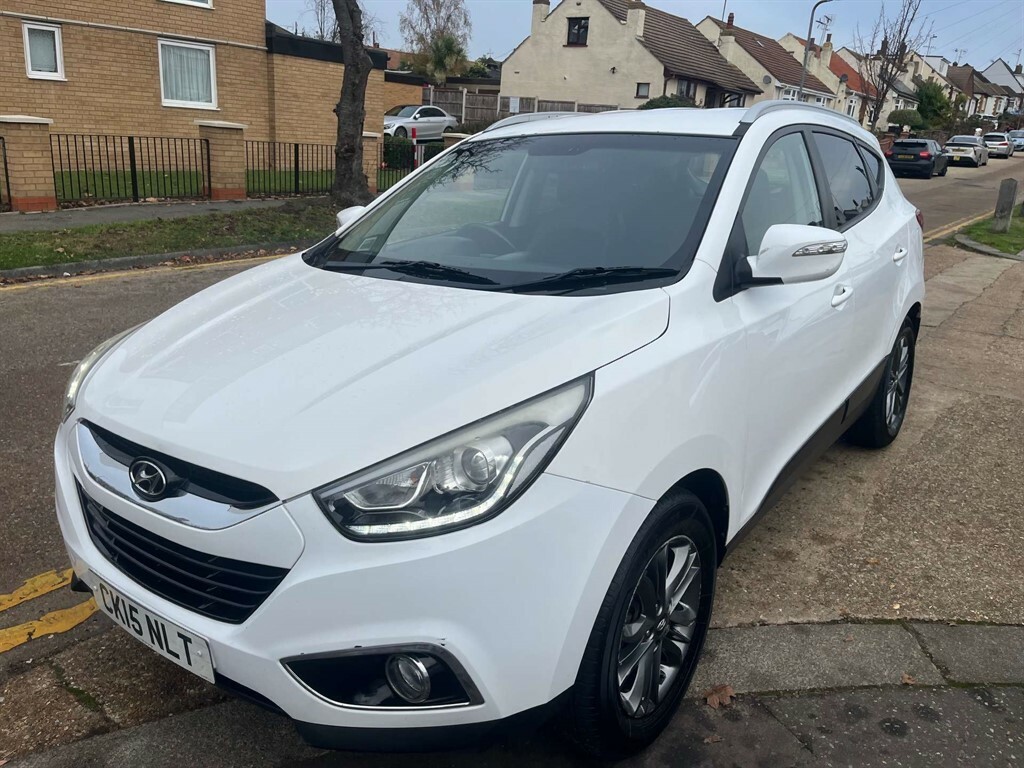 Hyundai Ix35 Se Nav Crdi CK15NLT White #3