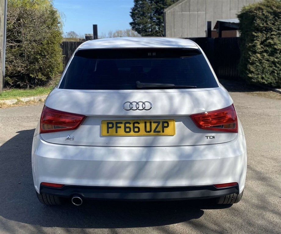 Audi A1 Sport Tdi PF66UZP White #6