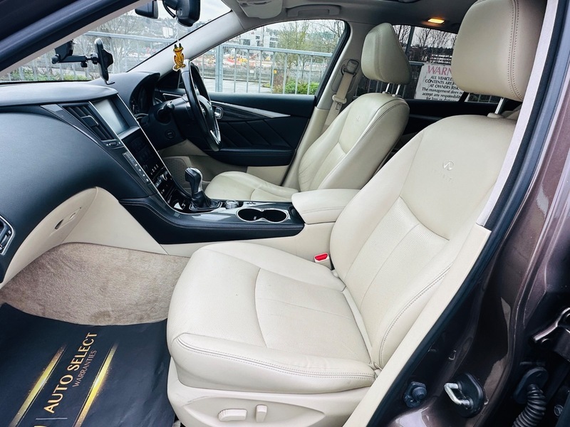 Infiniti Q50 Saloon Brown #12