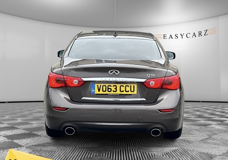Infiniti Q50 Saloon Brown #8