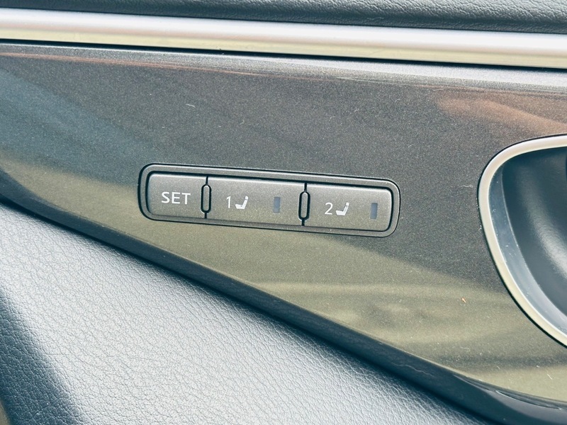 Infiniti Q50 Saloon Brown #30