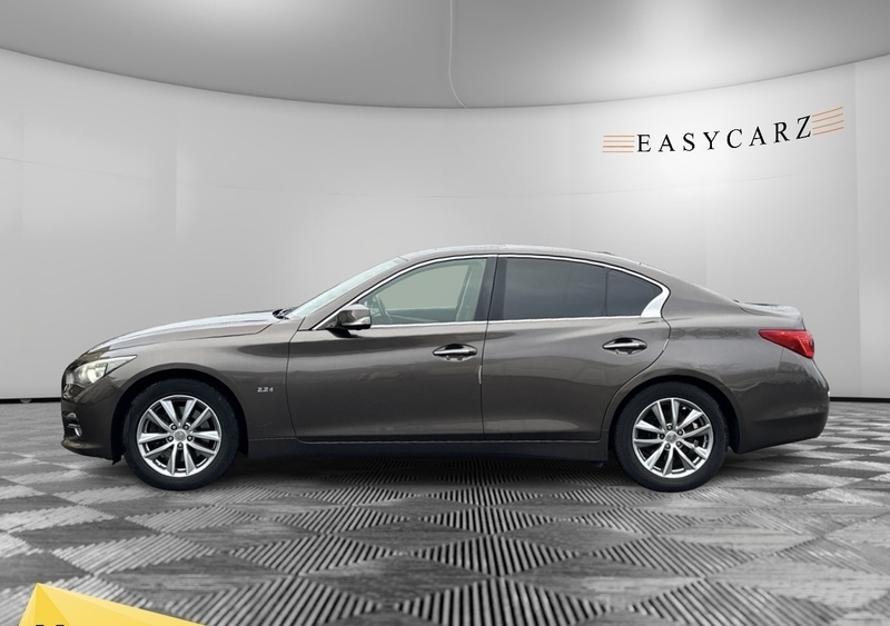 Infiniti Q50 Saloon Brown #4