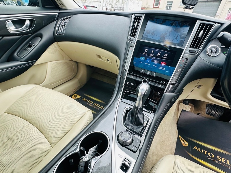 Infiniti Q50 Saloon Brown #15