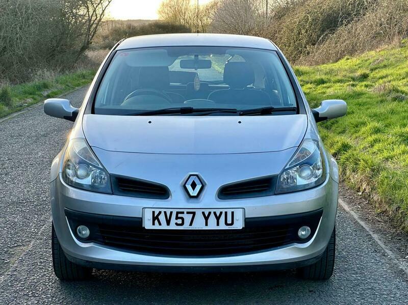 Renault Clio 1.5 Dci Dynamique Silver #4