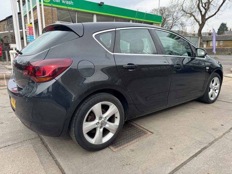 Vauxhall Astra 1.4 16V Sri Euro 5 - 2012 12 VK12NKX Black #5
