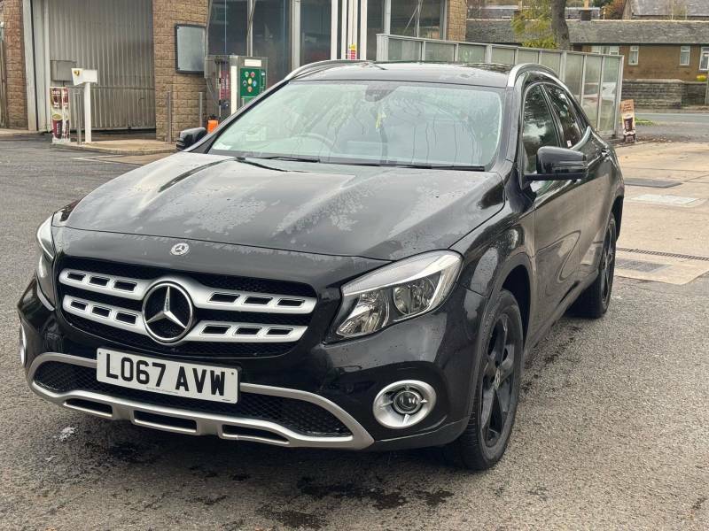 Mercedes-Benz GLA Class 2.1 Gla200d Sport Suv 7G-dct Euro 6 S LO67AVW Black #4
