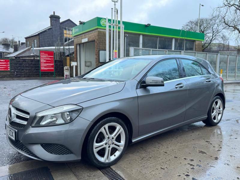 Mercedes-Benz A Class 1.5 A180 Cdi Sport Edition Euro 6 Ss - 2015 WH65UOX Grey #2