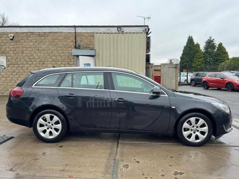 Vauxhall Insignia 2.0 Cdti Ecoflex Tech Line Sports Tourer Euro 5 S MV64FWM Black #2