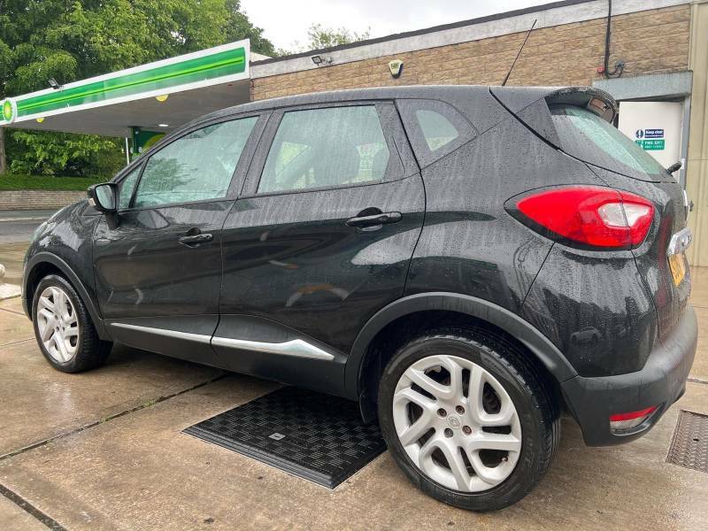 Renault Captur 1.5 Dci Energy Dynamique Medianav Euro 5 Ss SD64VPL Black #4
