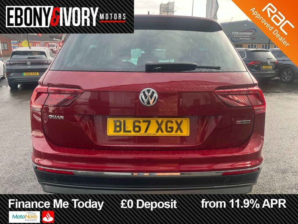 Volkswagen Tiguan 2L Sel BL67XGX Red #4