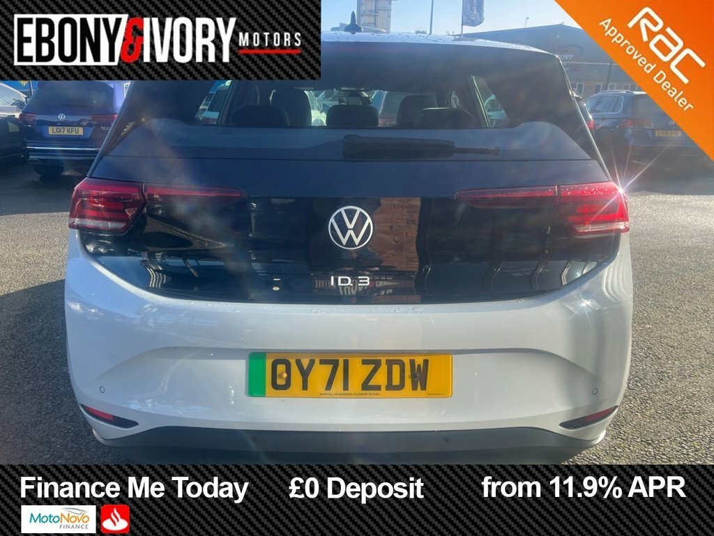 Volkswagen ID.3 Hatchback OY71ZDW White #2