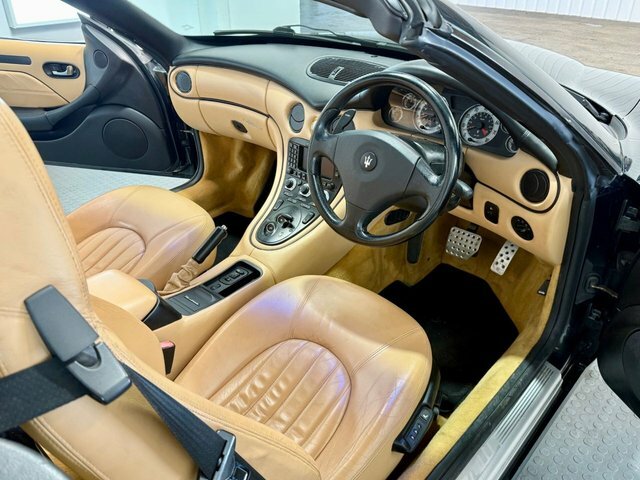 Maserati Spyder 4.2 Gt Convertible 430 Gkm, 39 Red #21