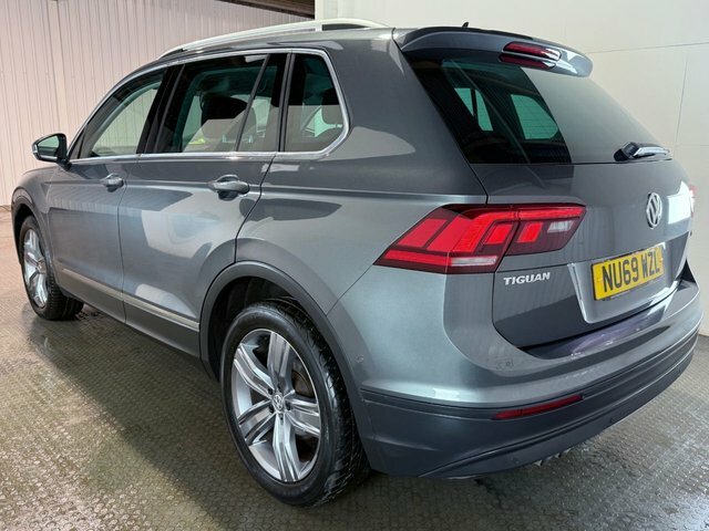 Volkswagen Tiguan 2019 2.0 Tdi Match Suv Dsg 4Motion Euro NU69WZL Grey #4