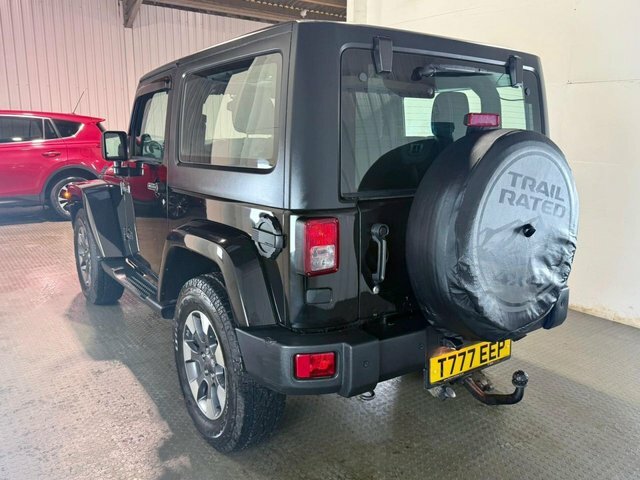 Jeep Wrangler 2013 2.8 Crd Sahara Suv 4Wd Euro 5 Black #4
