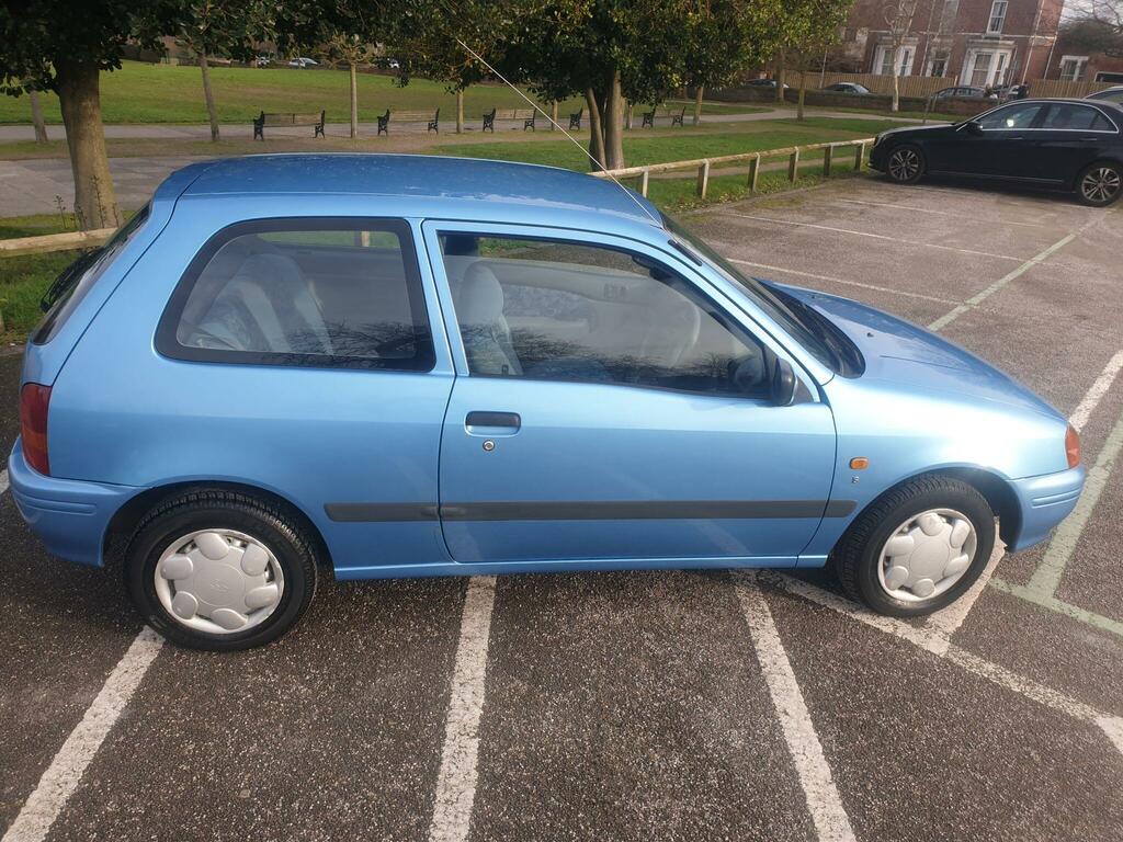 Toyota Starlet Gls 74 Blue #10
