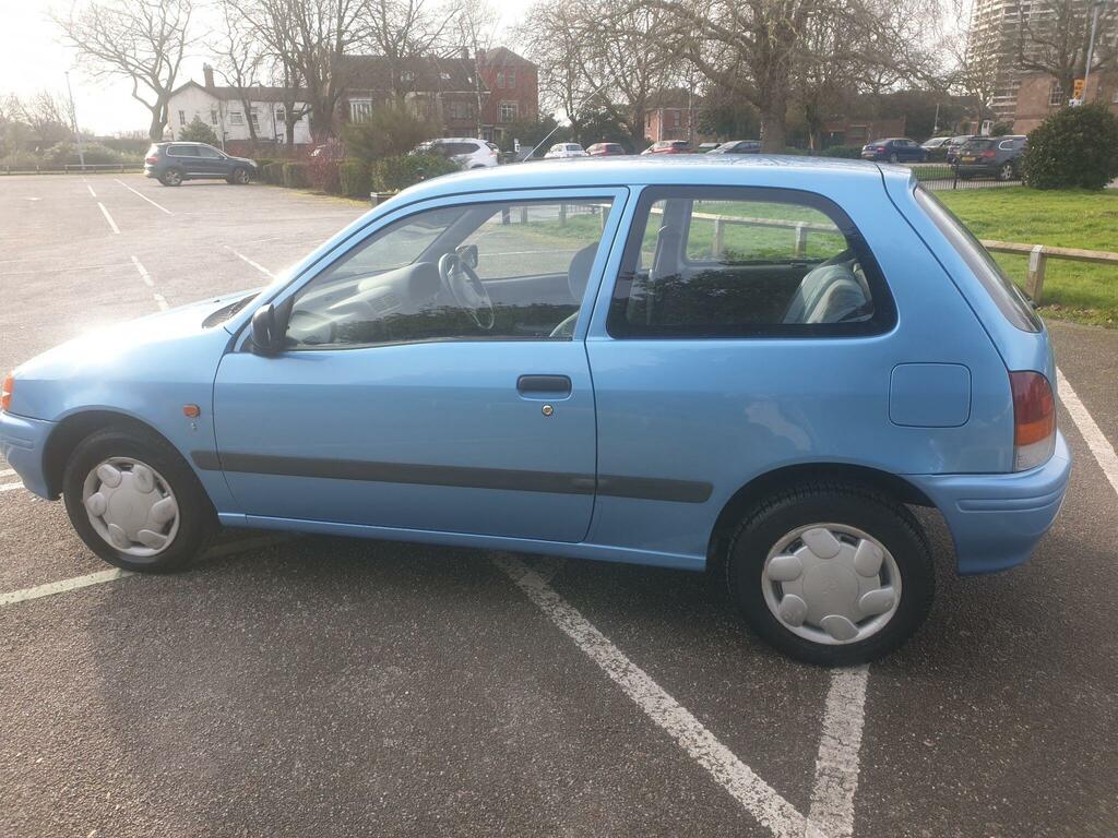 Toyota Starlet Gls 74 Blue #9