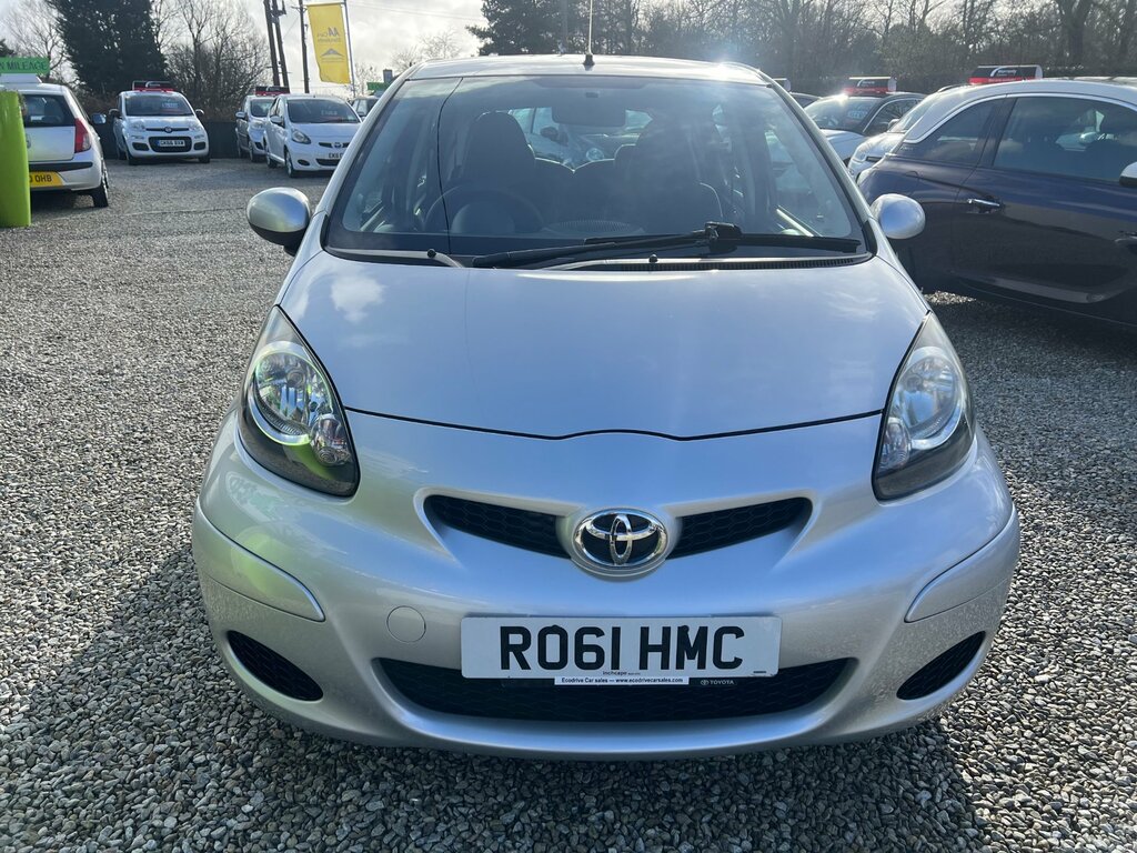 Toyota Aygo 1.0 Vvt-i Ice Hatchback Euro 5 Silver #6