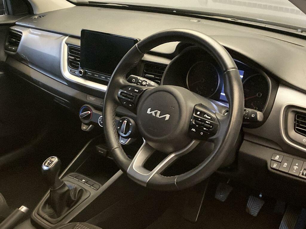 Kia Stonic 1.0 T-gdi 99Bhp 2 Nq BF23EDK Black #4