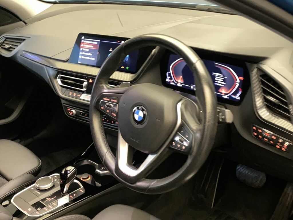 BMW 1 Series 120D 2.0 D Sport Nq BJ71OHP Blue #4