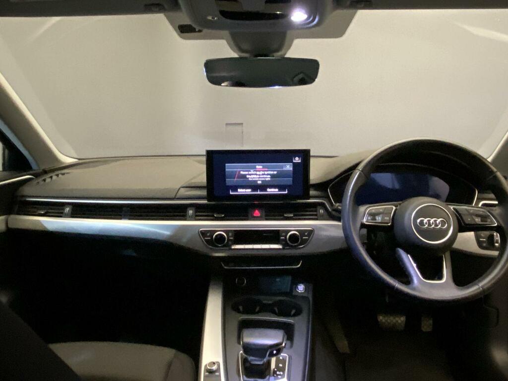 Audi A4 2.0 Tdi 35 Technik S Tronic Vq FG72VXW #5
