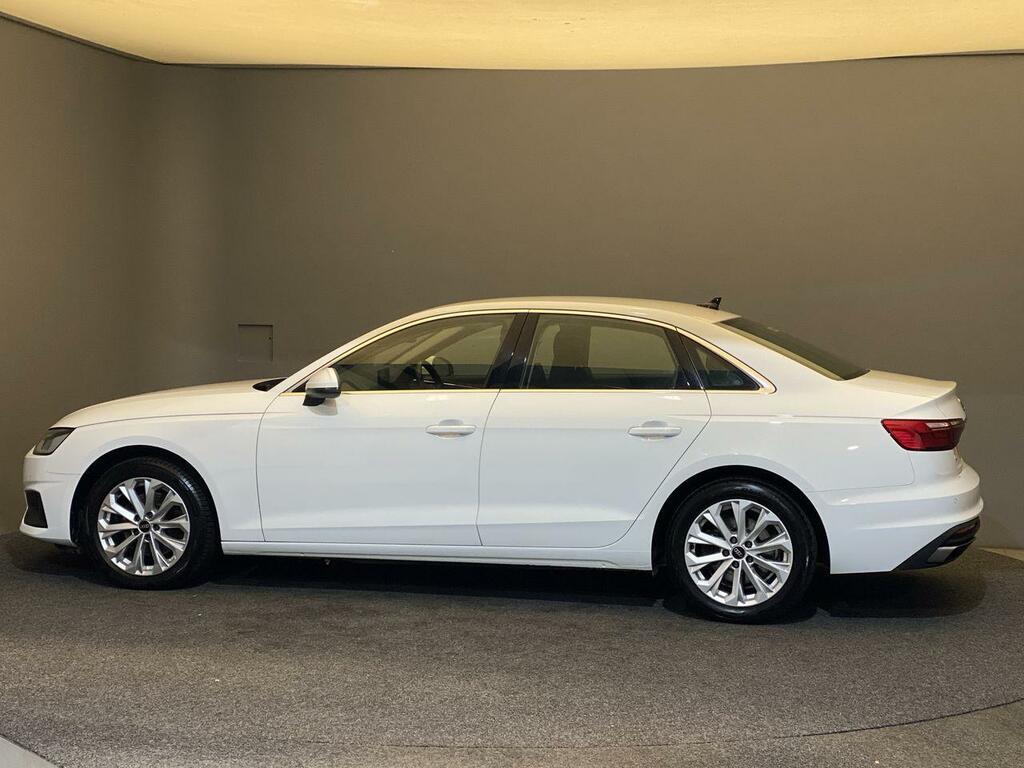 Audi A4 2.0 Tdi 35 Technik S Tronic Vq FG72VXW #3
