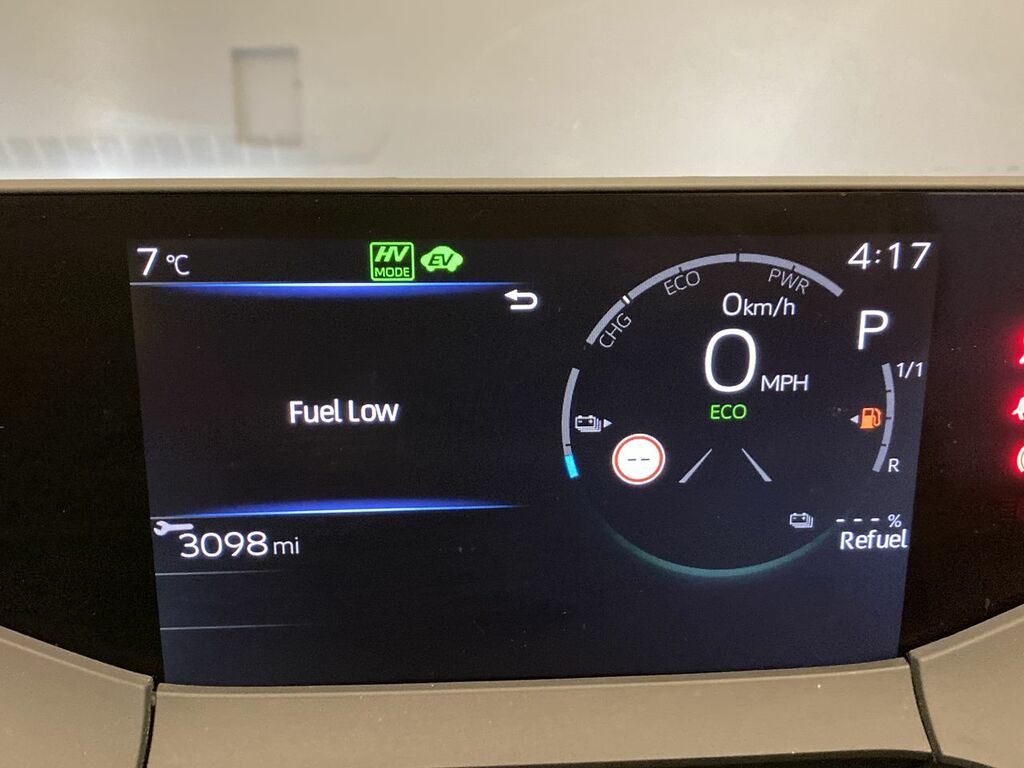 Toyota Prius 2.0 13.6Kwh 223 Bhp Design Cvt Vq YK25RVC #6