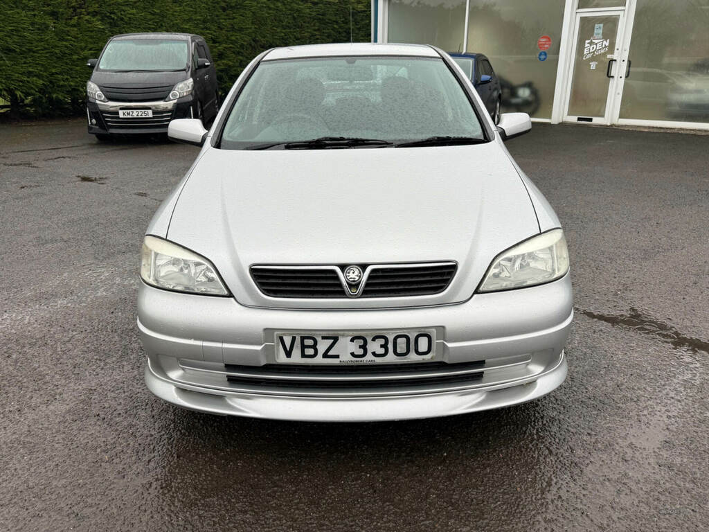 Vauxhall Astra 1.6I Club VBZ3300 Silver #2