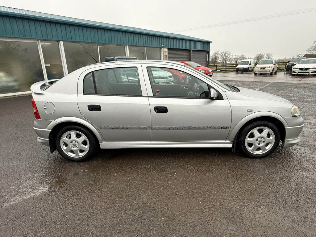 Vauxhall Astra Club Automatic Green #9