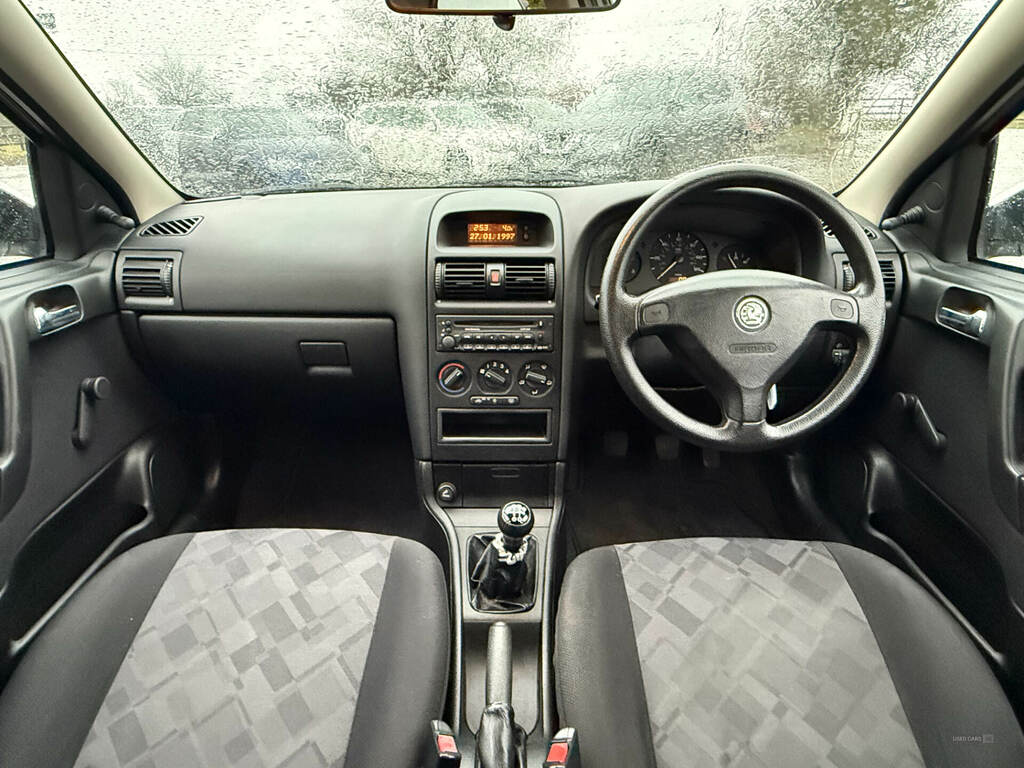 Vauxhall Astra Club Automatic Green #11