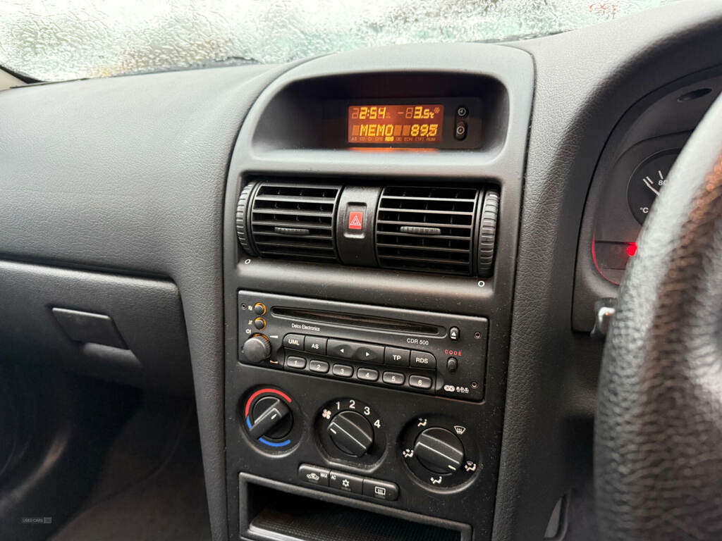 Vauxhall Astra Club Automatic Green #15