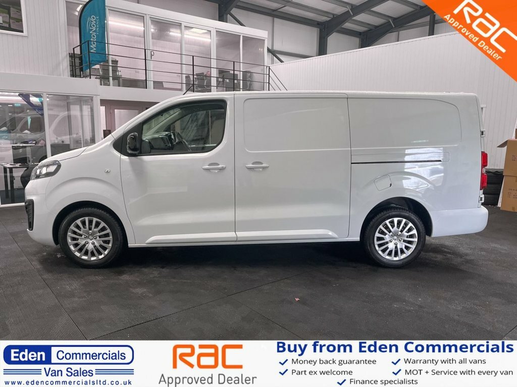 Vauxhall Vivaro 2L L2h1 F3100 Pro White #6