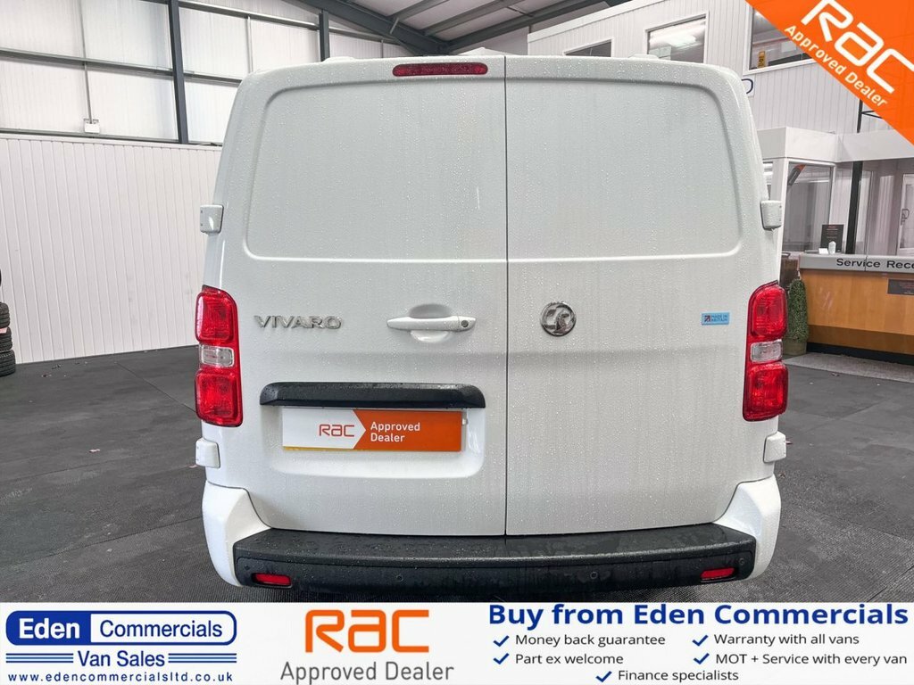 Vauxhall Vivaro 2L L2h1 F3100 Pro White #4