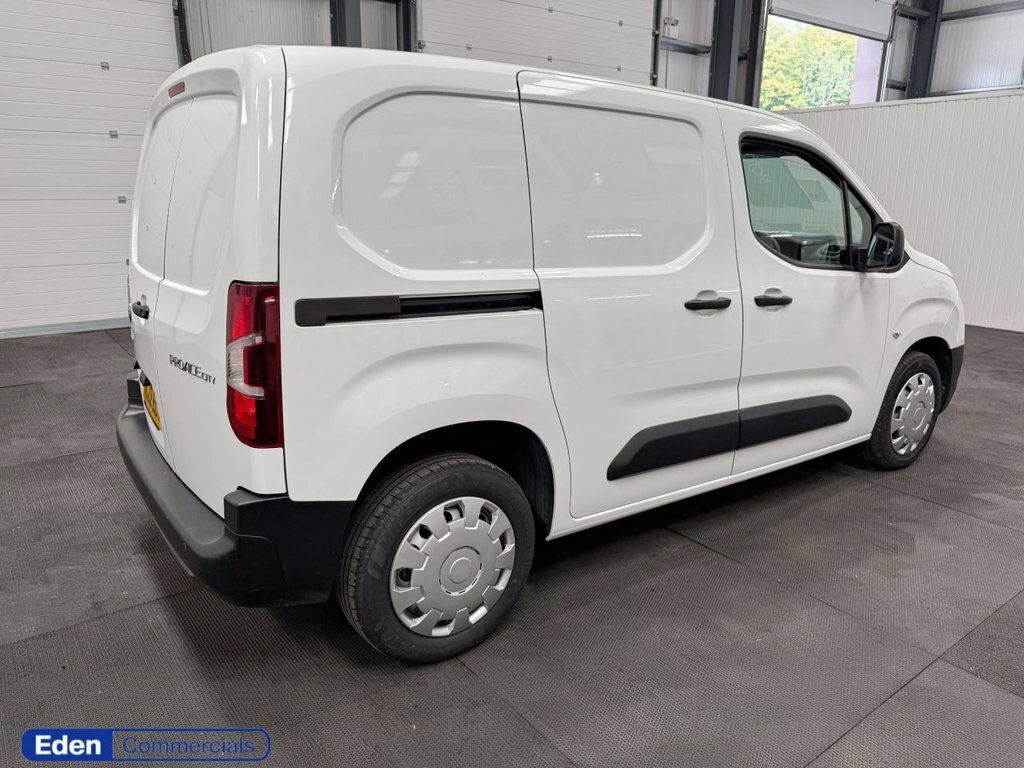 Toyota Proace City 1.5L Active YC22ELV White #5