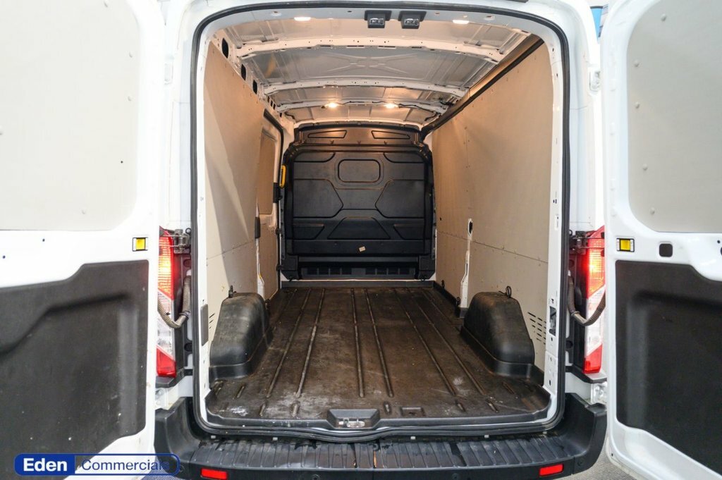 Ford Transit Custom 2L Leader WV74SFJ White #4
