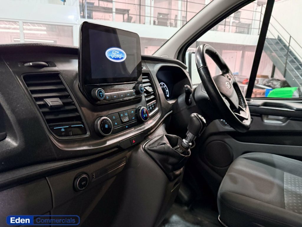 Ford Transit Custom 2L Trend LG20KFX White #3