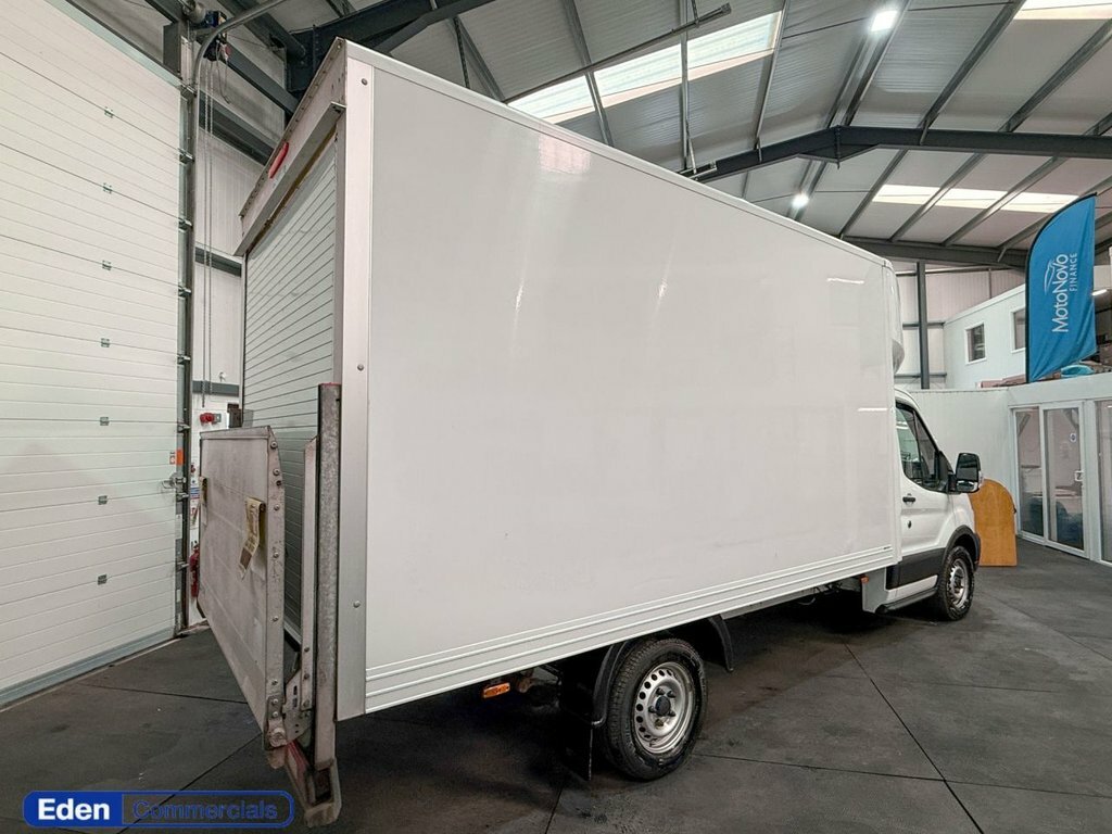 Ford Transit Custom 2L Leader WN72UUH White #5