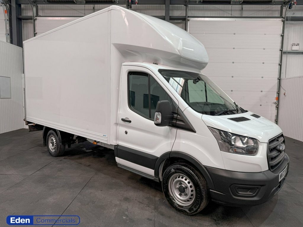 Ford Transit Custom 2L Leader WN72UUH White