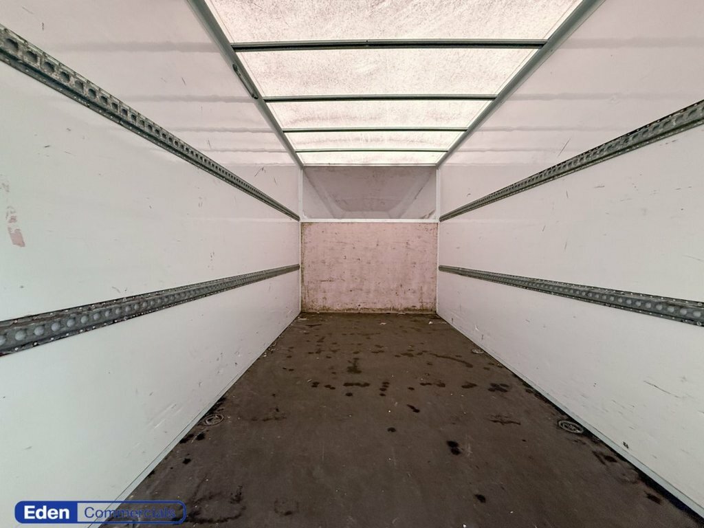 Ford Transit Custom 2L Leader WN72UUH White #6