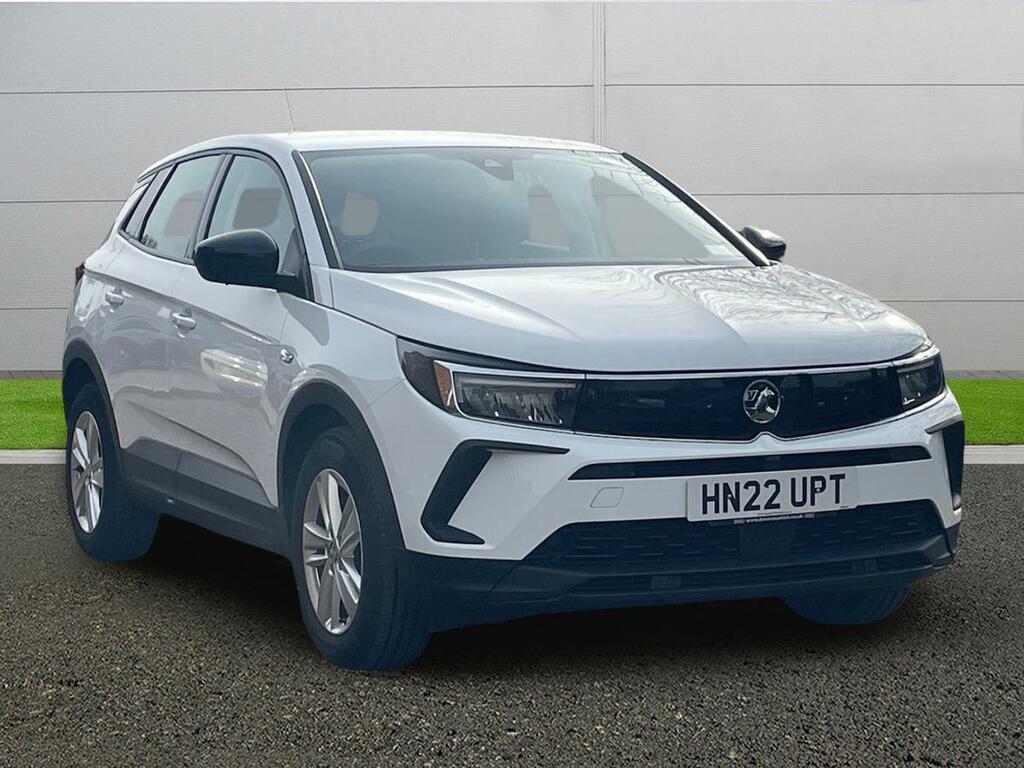 Vauxhall Grandland Se White