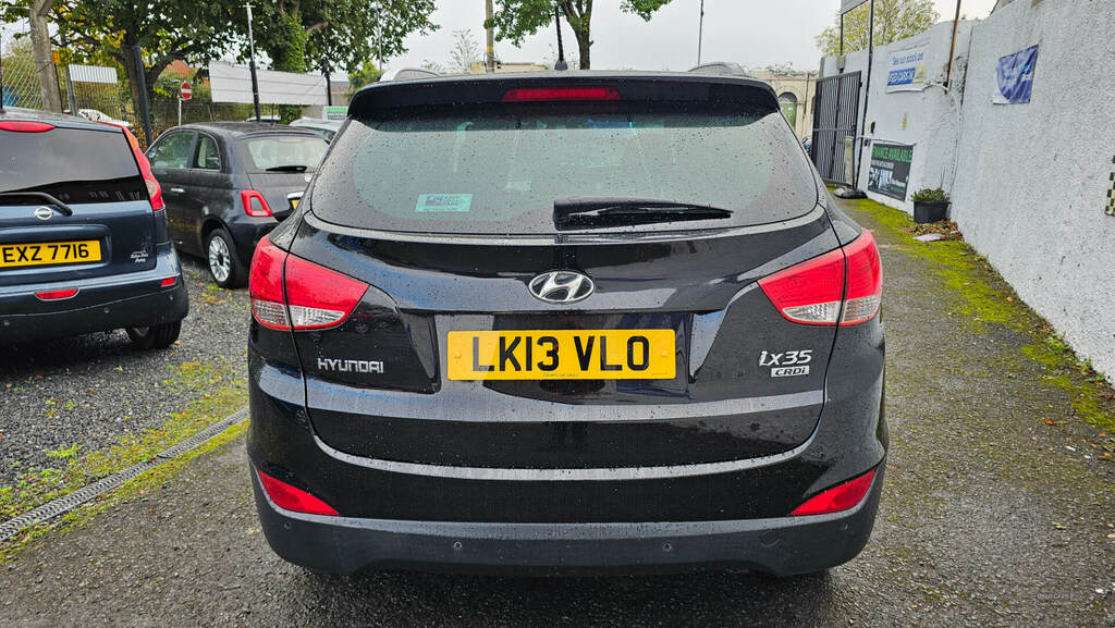 Hyundai Ix35 1.7 Crdi Premium 2Wd LK13VLO Black #6