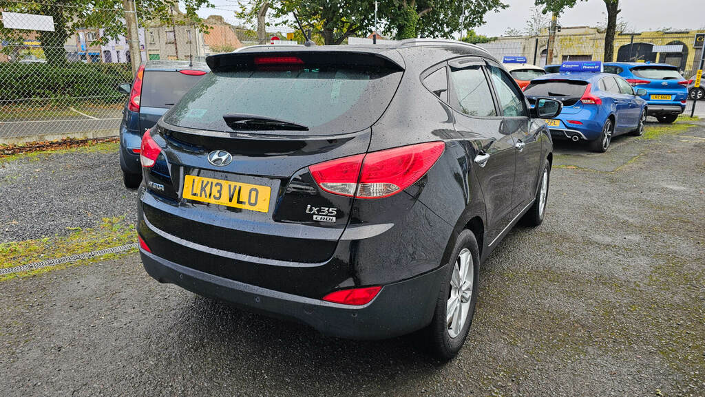 Hyundai Ix35 1.7 Crdi Premium 2Wd LK13VLO Black #5