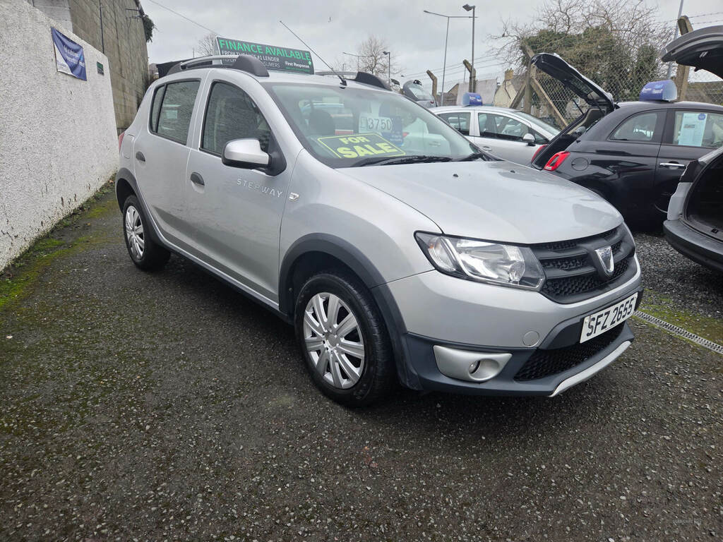 Dacia Sandero Stepway 1.5 Dci Ambiance SFZ2655 Silver #2