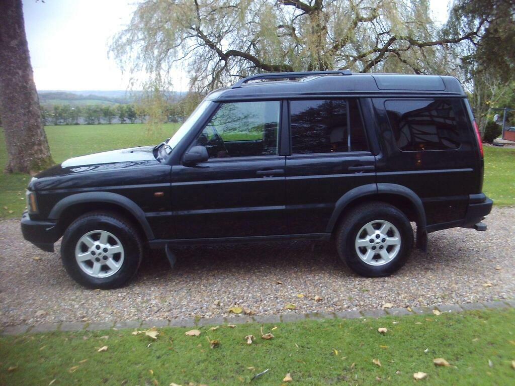 Land Rover Discovery 2.5 Td5 Gs Station Wagon Black #2