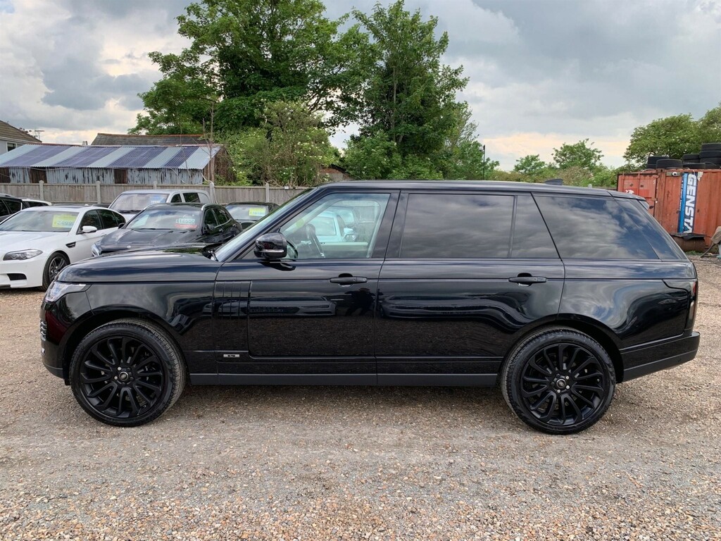 Land Rover Range Rover 5.0 P525 V8 4Wd Euro 6 Ss AJ68PUK Black #4