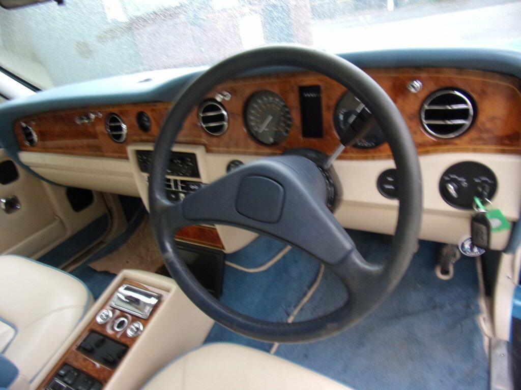 Rolls-Royce Silver Spirit 6.8 Saloon-very Special And Low Mileage Silver Green #5