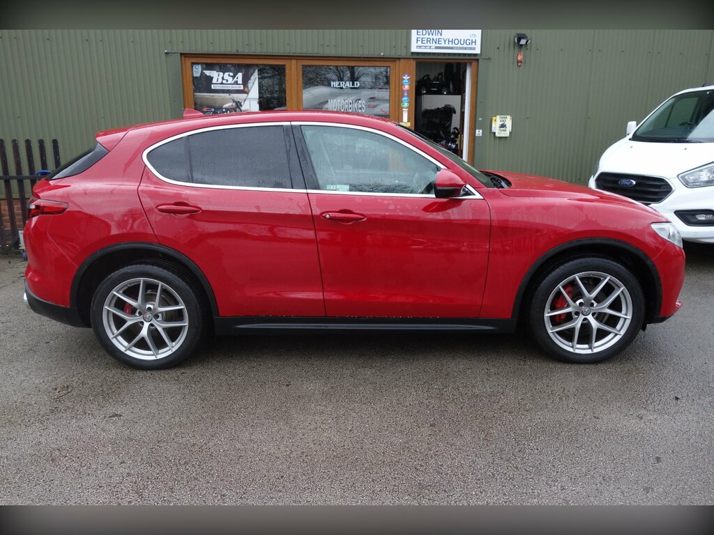 Alfa Romeo Stelvio 2.2 Td Milano Edizione Suv Q4 Awd WV67VDL Red #2